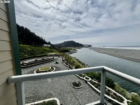 28978 Vizcaino Court Gold Beach OR 97444