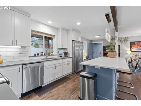 10644 NE Russell Court Portland OR 97220