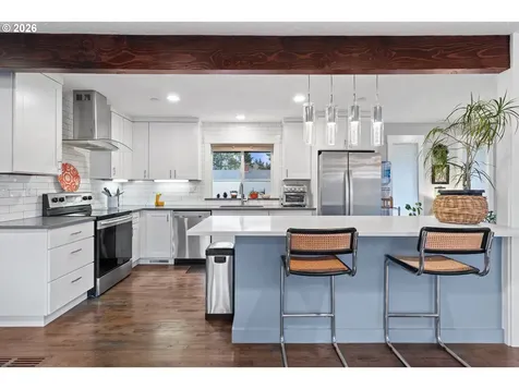 10644 NE Russell Court Portland OR 97220