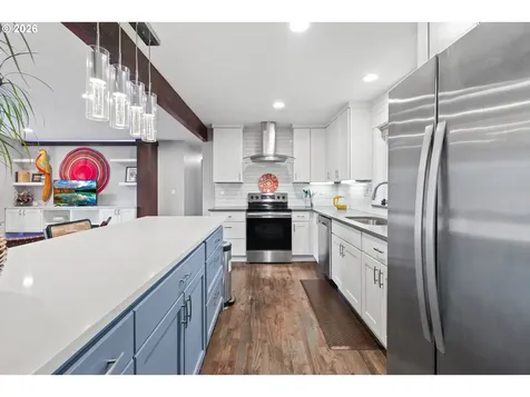 10644 NE Russell Court Portland OR 97220