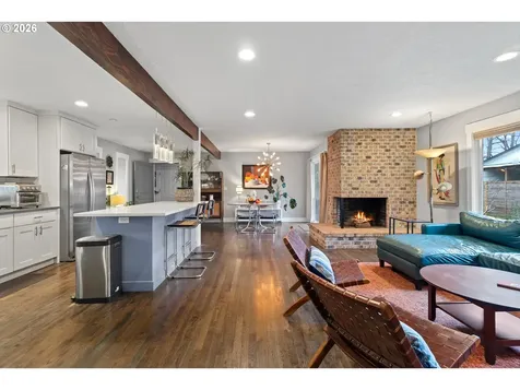 10644 NE Russell Court Portland OR 97220