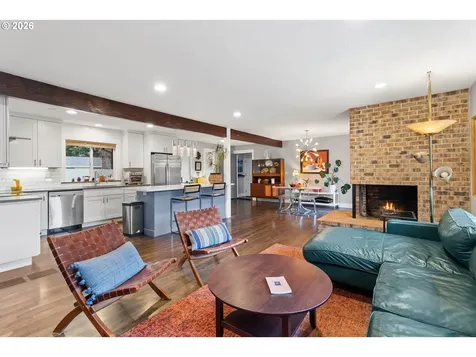 10644 NE Russell Court Portland OR 97220