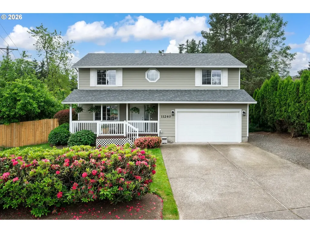 11240 SE Cranberry Loop Clackamas OR 97015