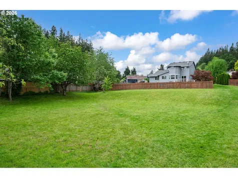 11240 SE Cranberry Loop Clackamas OR 97015