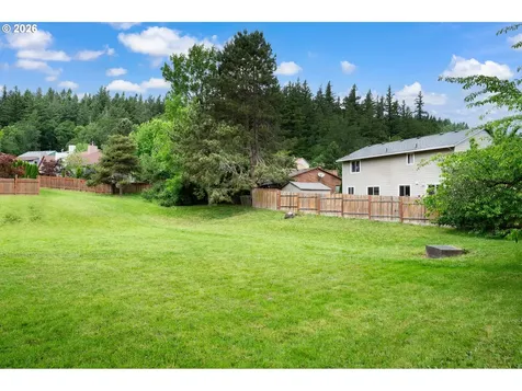 11240 SE Cranberry Loop Clackamas OR 97015