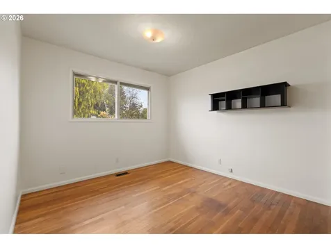 1860 SW Wynwood Avenue Portland OR 97225