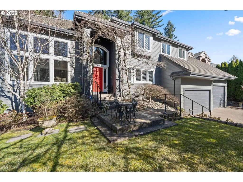 7717 NW Blue Pointe Lane Portland OR 97229