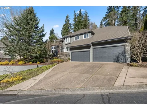 7717 NW Blue Pointe Lane Portland OR 97229