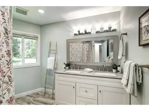 8957 NW Gales Creek Road Forest Grove OR 97116