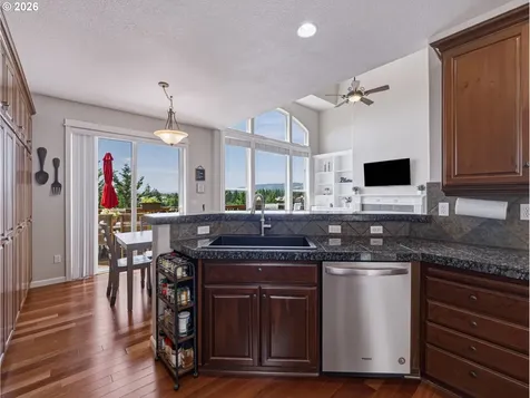 321 Caddy Court Newberg OR 97132