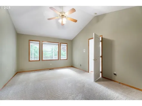 3117 NE 106th Street Vancouver WA 98686