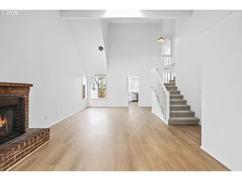 5346 NW Deerfield Way Portland OR 97229