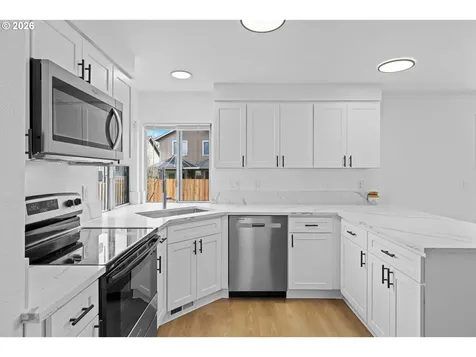 5346 NW Deerfield Way Portland OR 97229