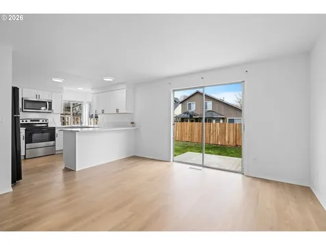 5346 NW Deerfield Way Portland OR 97229
