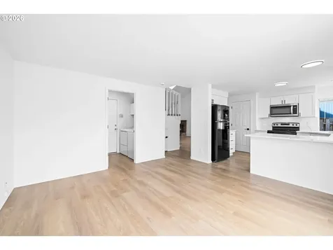 5346 NW Deerfield Way Portland OR 97229