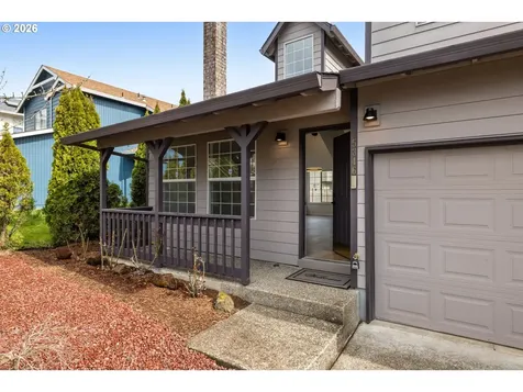 5346 NW Deerfield Way Portland OR 97229