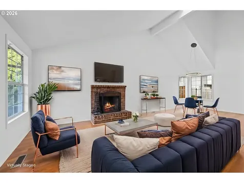 5346 NW Deerfield Way Portland OR 97229
