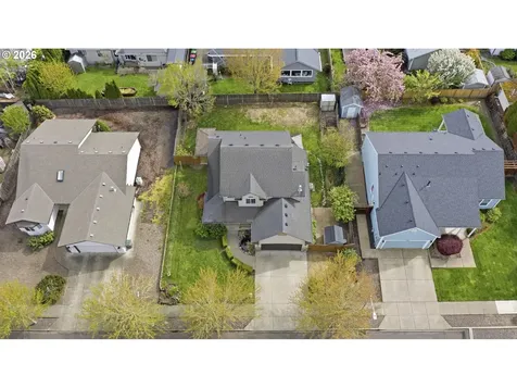 2340 SW Howard Drive Mcminnville OR 97128