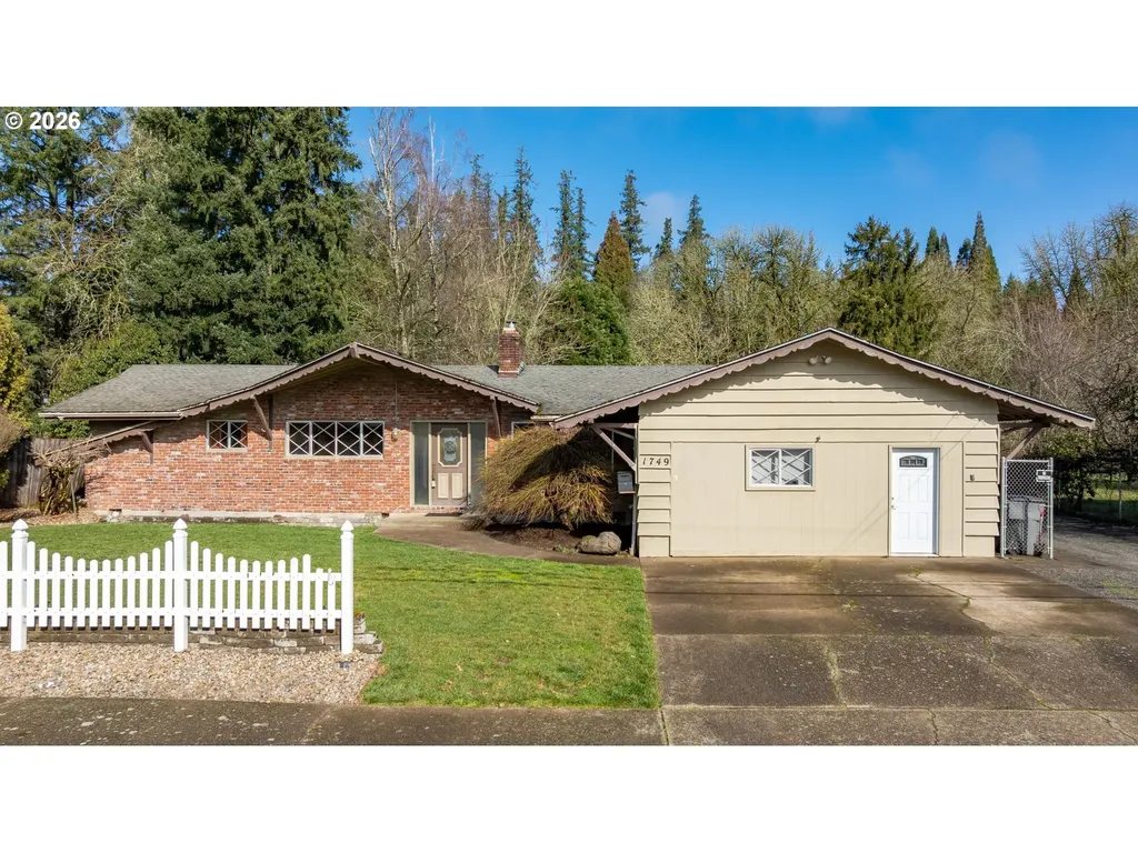 1749 NE Orchard Avenue Mcminnville OR 97128