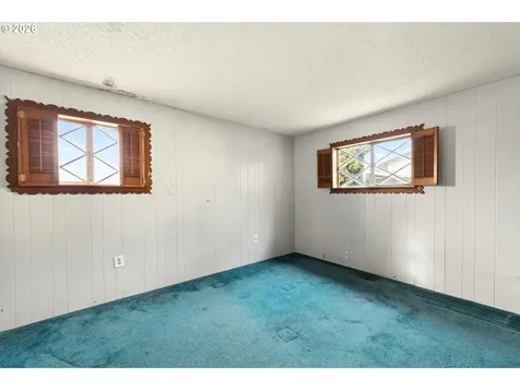 1749 NE Orchard Avenue Mcminnville OR 97128