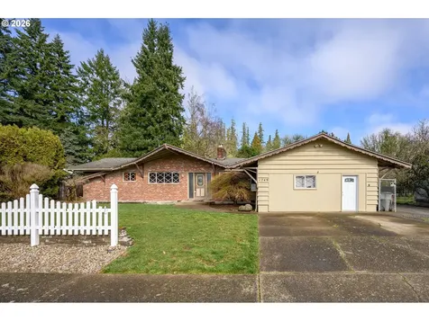 1749 NE Orchard Avenue Mcminnville OR 97128