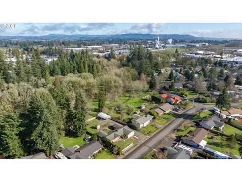 1749 NE Orchard Avenue Mcminnville OR 97128