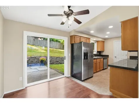 511 W 3rd Street La Center WA 98629