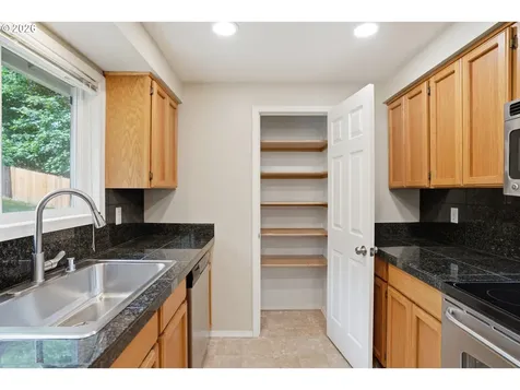511 W 3rd Street La Center WA 98629