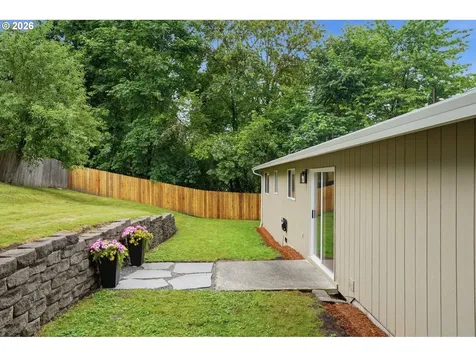 511 W 3rd Street La Center WA 98629