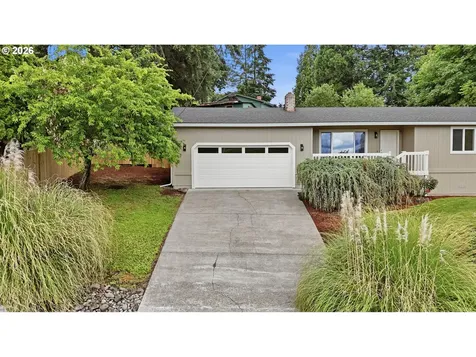 511 W 3rd Street La Center WA 98629