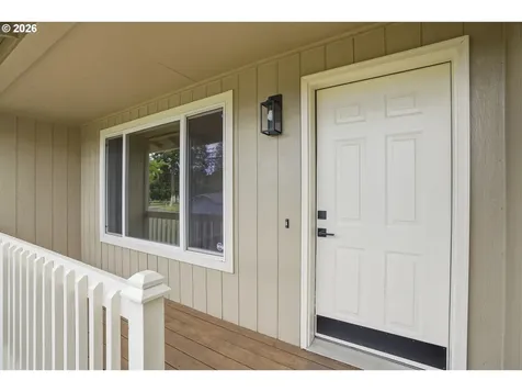 511 W 3rd Street La Center WA 98629