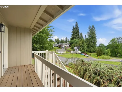 511 W 3rd Street La Center WA 98629