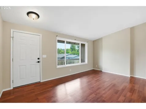 511 W 3rd Street La Center WA 98629