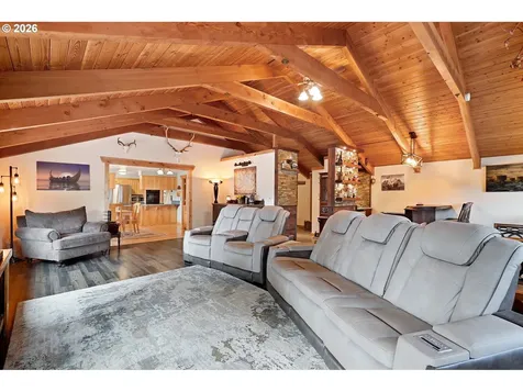 33740 S Ball Road Molalla OR 97038