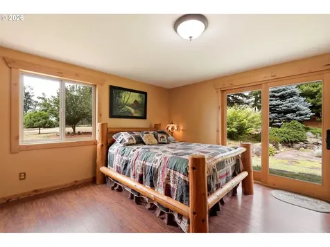 33740 S Ball Road Molalla OR 97038