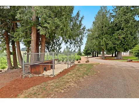 33740 S Ball Road Molalla OR 97038