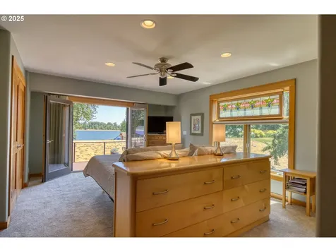 22732 NW Gillihan Road Portland OR 97231