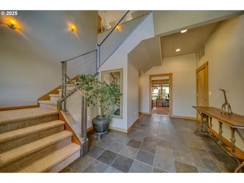 22732 NW Gillihan Road Portland OR 97231