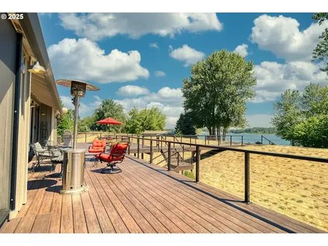 22732 NW Gillihan Road Portland OR 97231