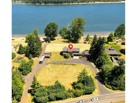 22732 NW Gillihan Road Portland OR 97231
