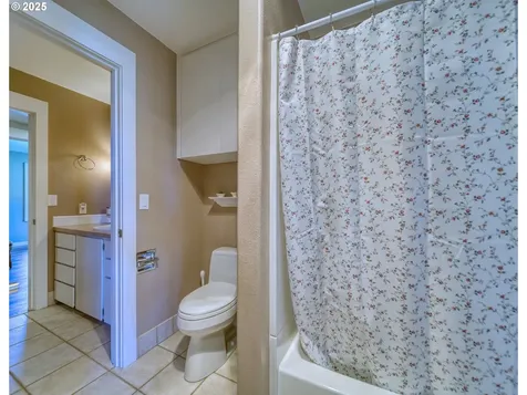 22732 NW Gillihan Road Portland OR 97231