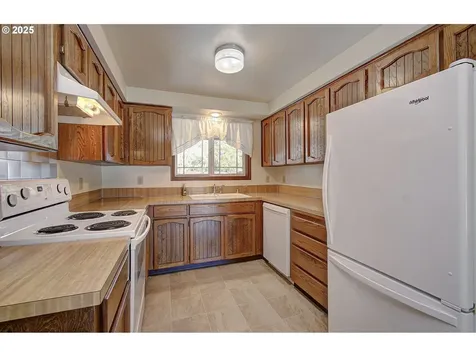 3309 NW 151st Street Vancouver WA 98685