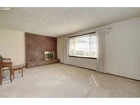 3309 NW 151st Street Vancouver WA 98685