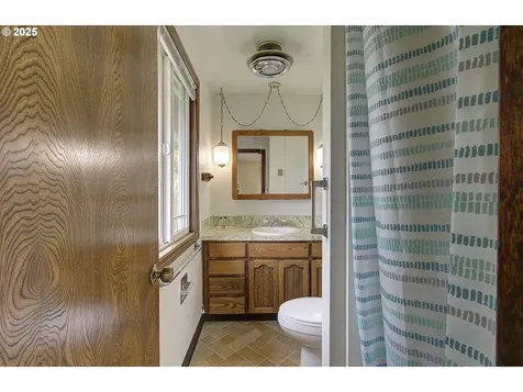 3309 NW 151st Street Vancouver WA 98685