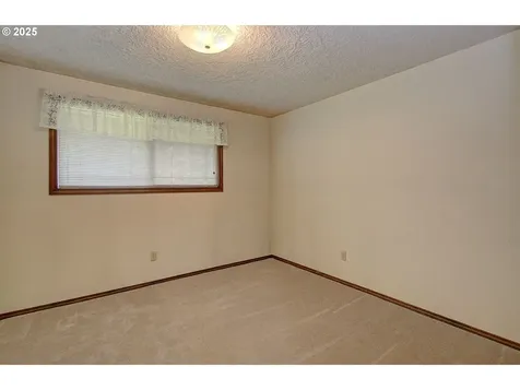3309 NW 151st Street Vancouver WA 98685
