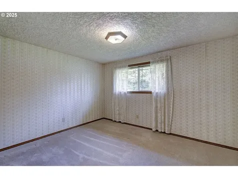 3309 NW 151st Street Vancouver WA 98685