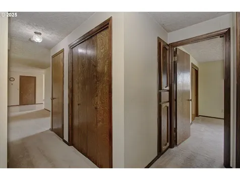 3309 NW 151st Street Vancouver WA 98685