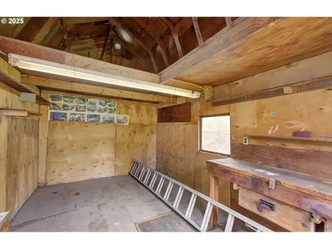 3309 NW 151st Street Vancouver WA 98685