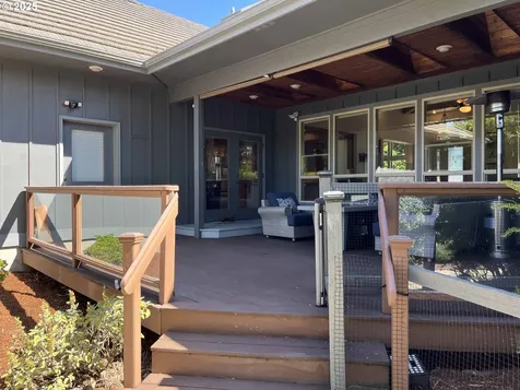 7 Fawn Ridge Lane Florence OR 97439