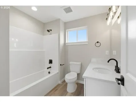 1453 45th Avenue Sweet Home OR 97386